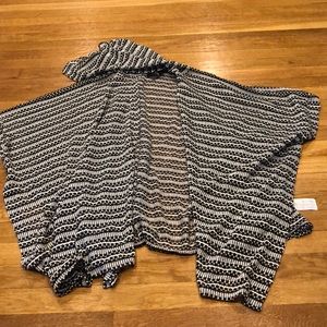 Black and white cardigan poncho